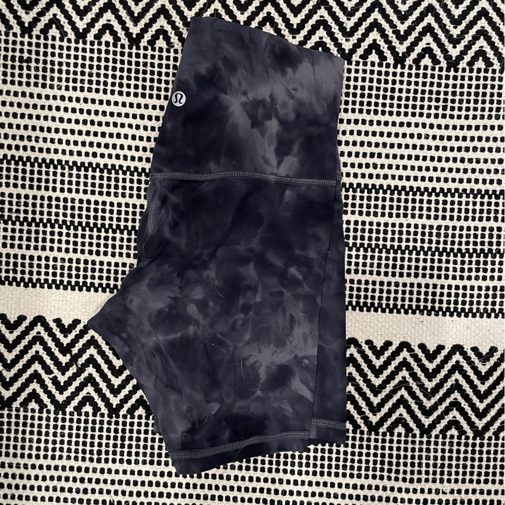 Lululemon biker shorts